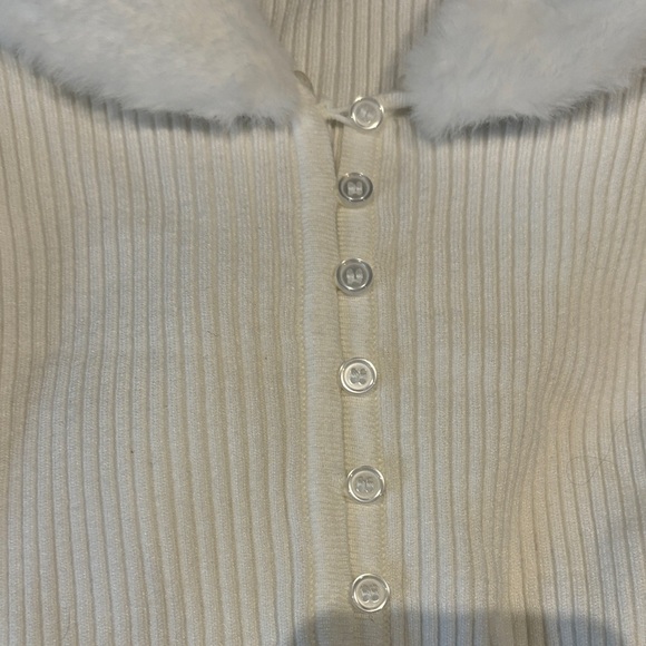 Ardene White Cardigan with Faux Fur Collar - Picture 3 of 6